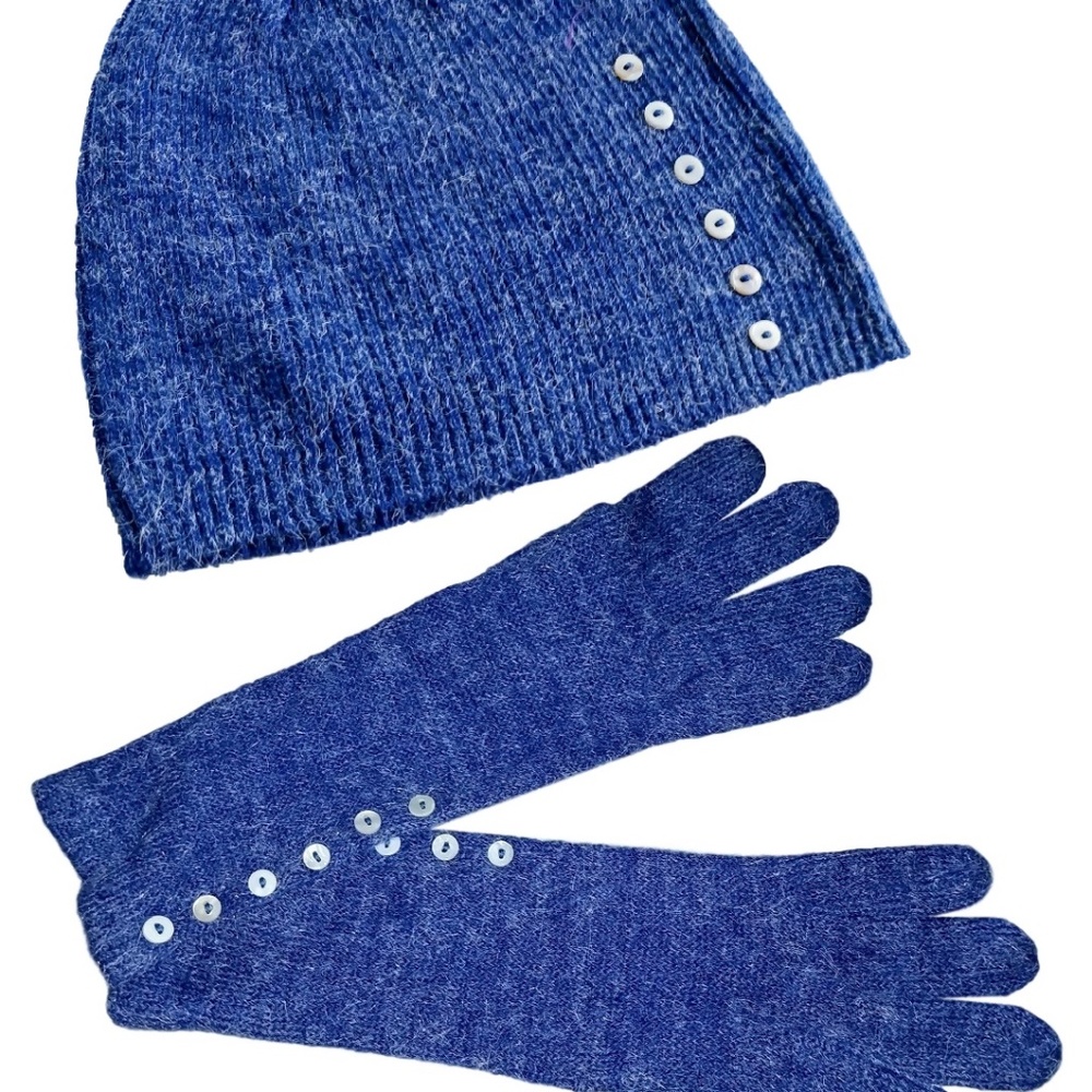 Tiny Buttons Blue Knit Beanie & Long Gloves NWT Gift